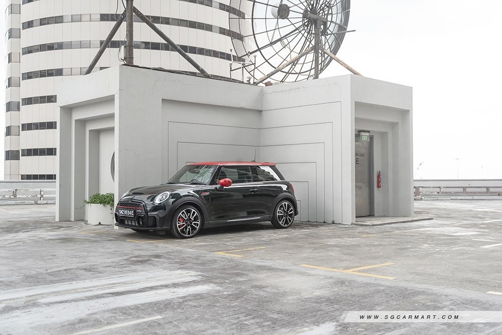 MINI John Cooper Works 3-Door 2.0 (A) Facelift Review