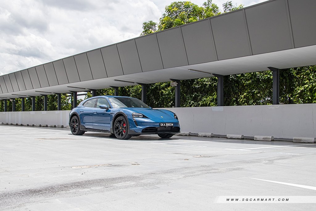 Porsche Taycan Cross Turismo Electric 4S 93.4 kWh (A) Review