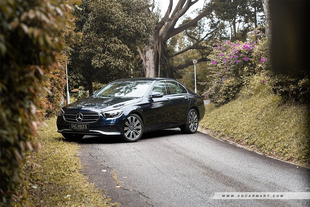 Mercedes-Benz E-Class Saloon Plug-in Hybrid E300e Avantgarde (A) Facelift Review