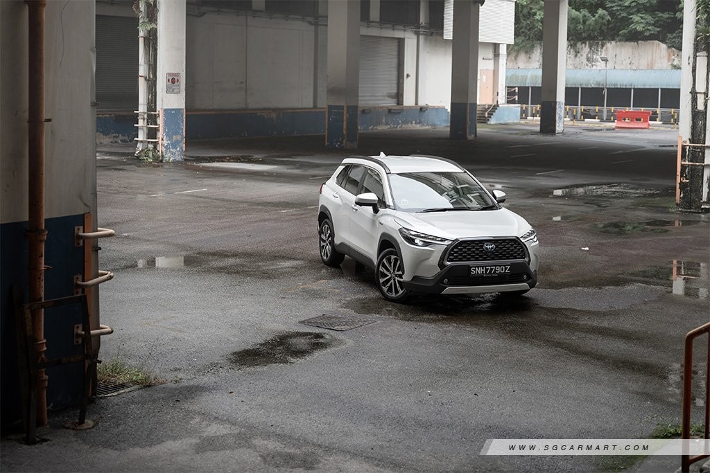 Toyota Corolla Cross Hybrid 2.0 Premium (A) Review