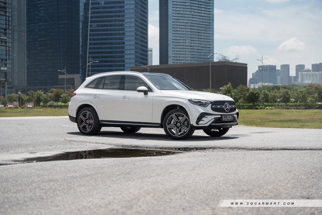 Mercedes-Benz GLC-Class Plug-in Hybrid GLC300e 4Matic AMG Line (A) Review