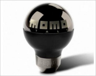 Momo King Dark Chrome Gear Knob