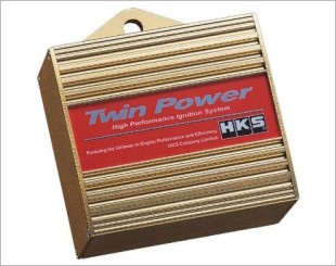HKS Twin Power DLI Voltage Stabilizer