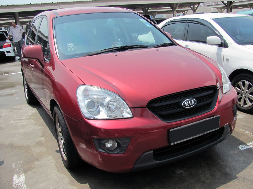 Kia Carens 2.0 A