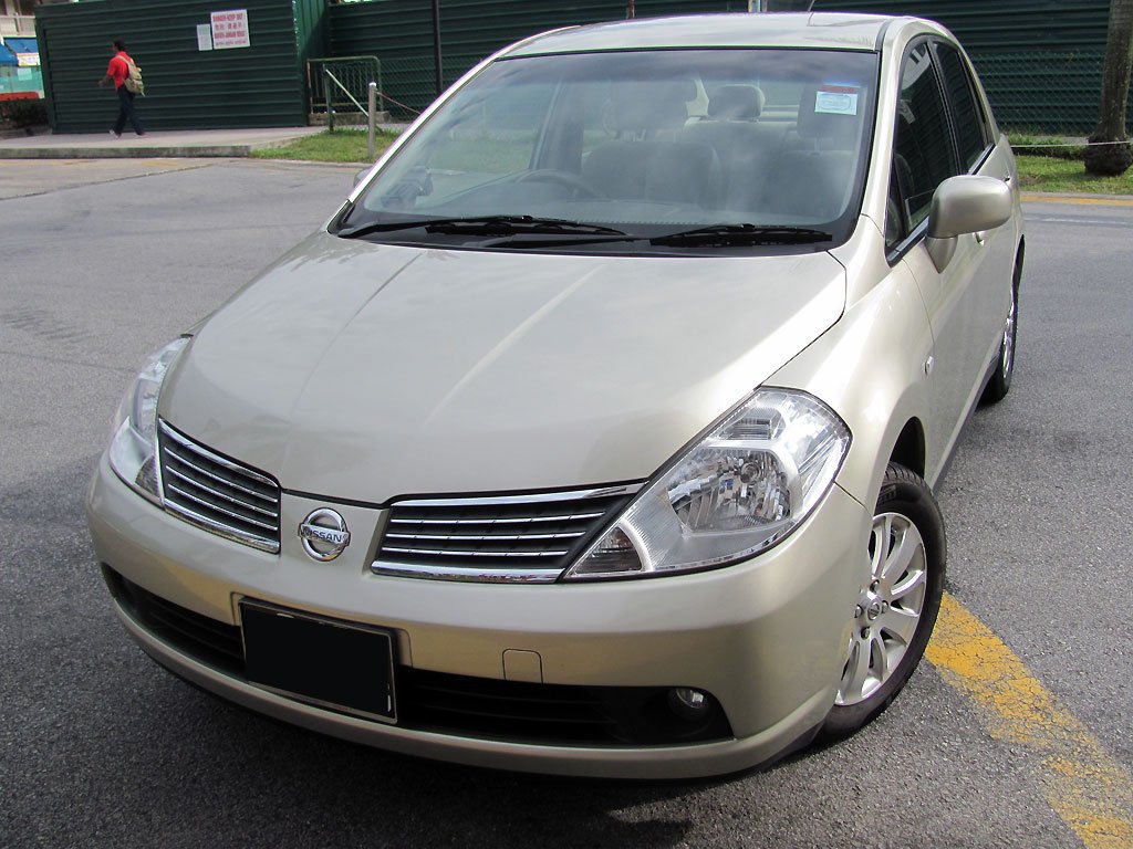 Nissan Latio 1.5A Premium