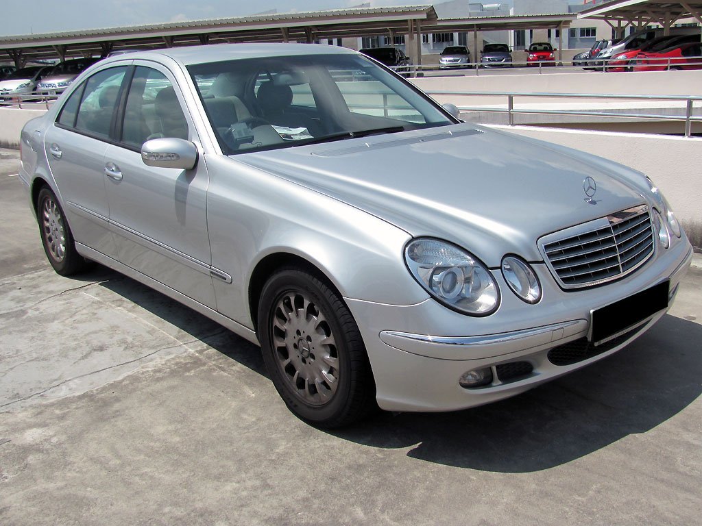 Mercedes Benz E240 A