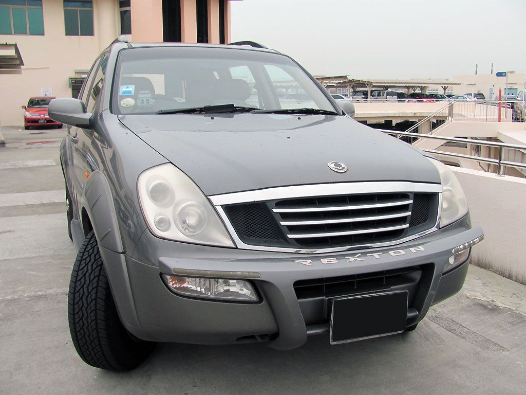 Ssangyong Rexton RX230