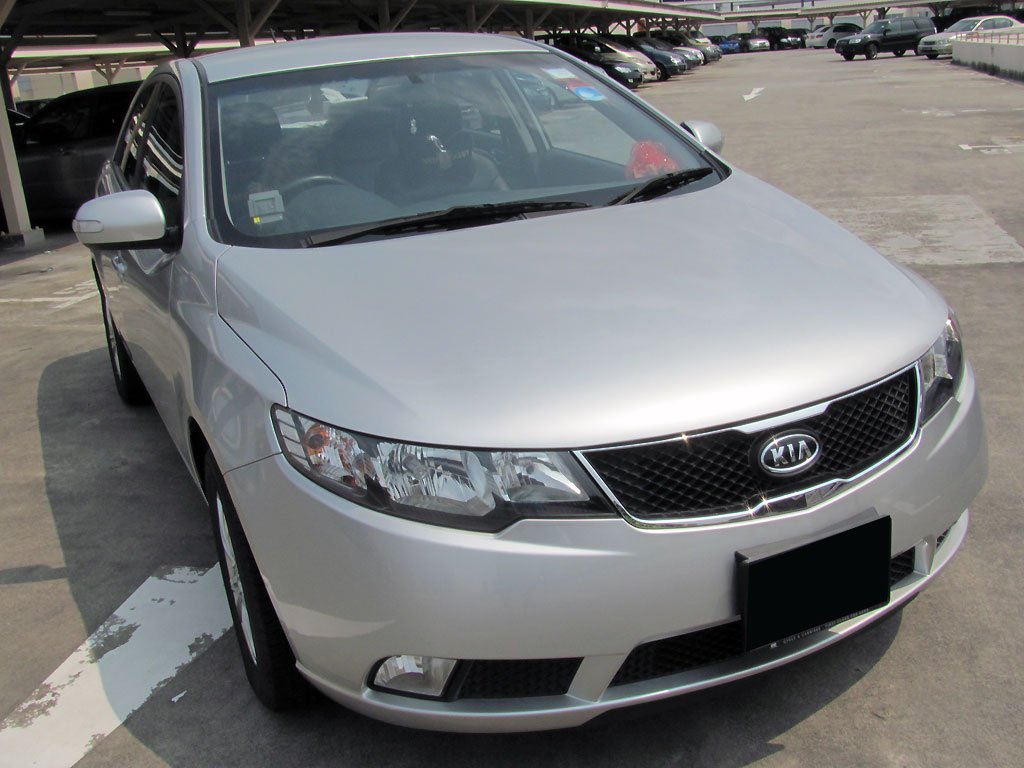 Kia Cerato Forte 1.6A EX