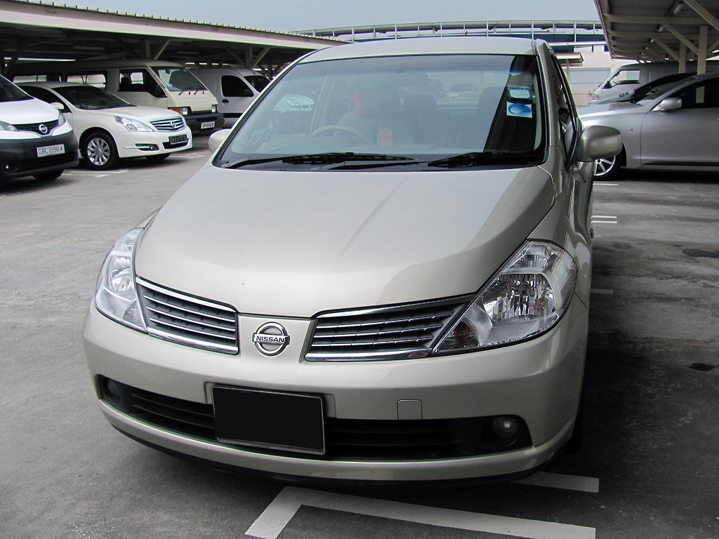 Nissan Latio 1.5A Premium