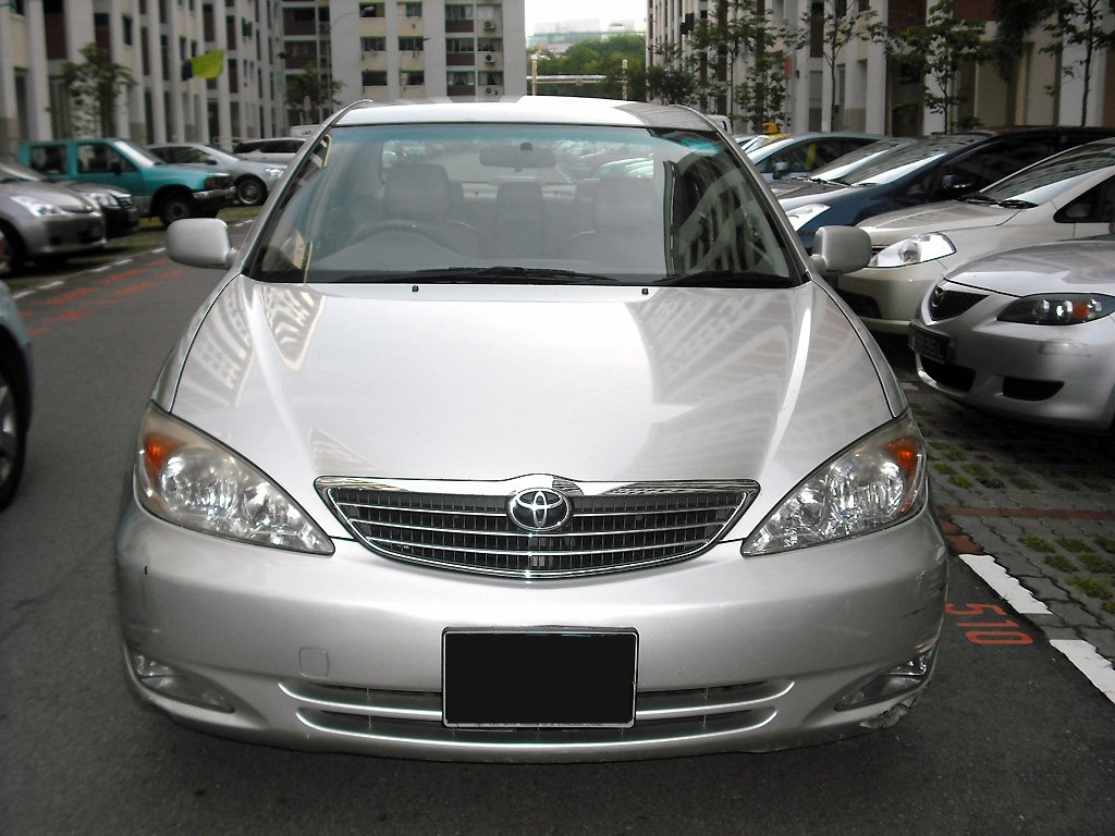 Toyota Camry 2.4A