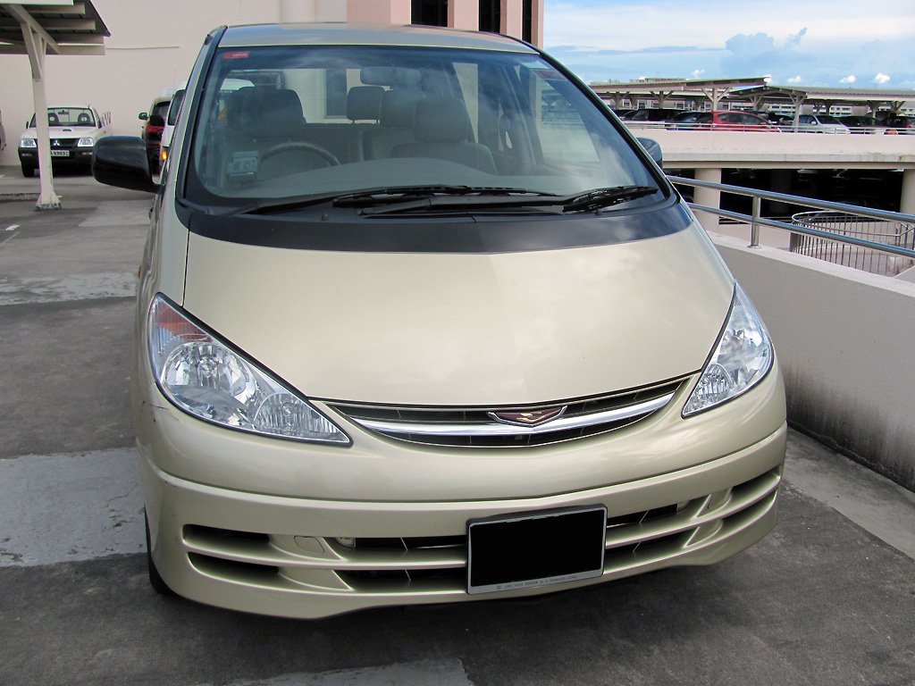 Toyota Estima 2.4A