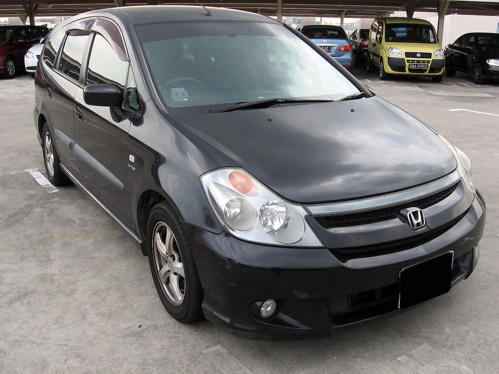 Honda Stream 2.0A