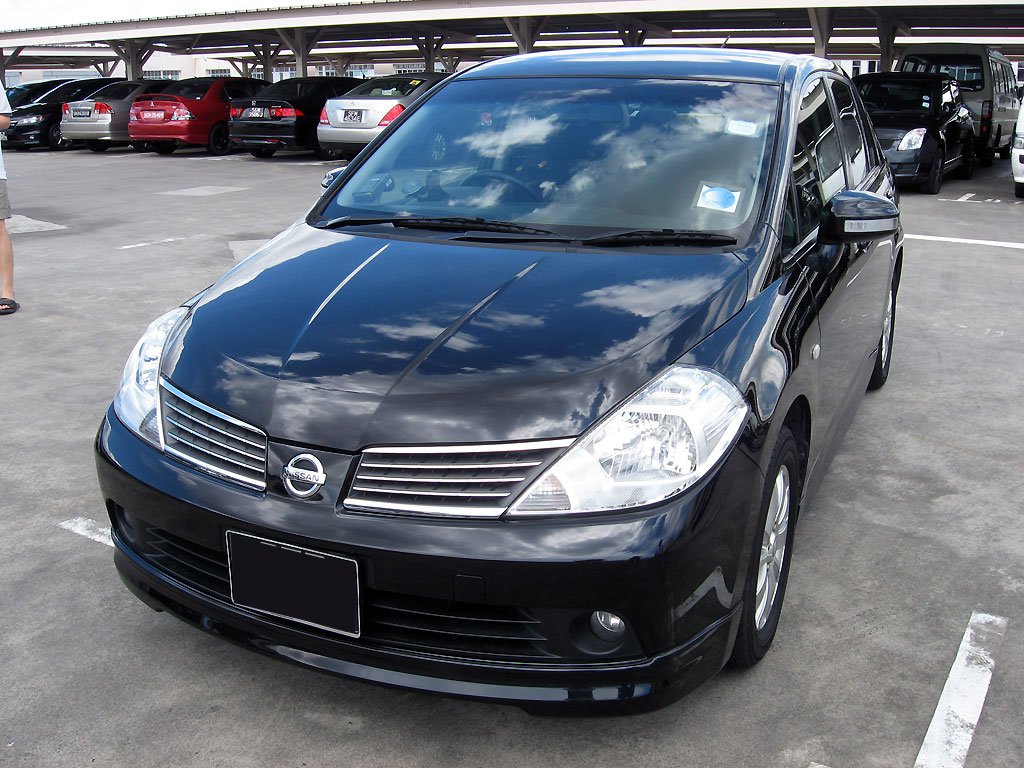 Nissan Latio 1.5A Premium