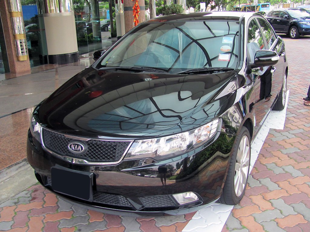 Kia Cerato Forte 1.6A SX