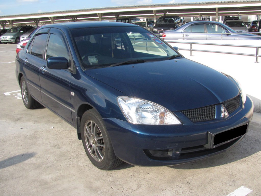 Mitsubishi Lancer 1.6A GLX