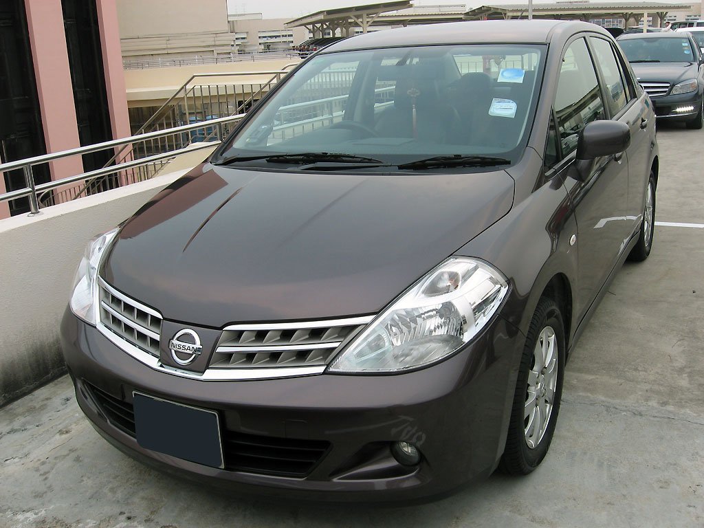 Nissan Latio 1.5A