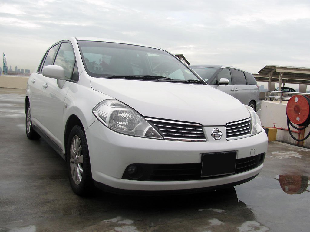 Nissan Latio 1.5A Premium