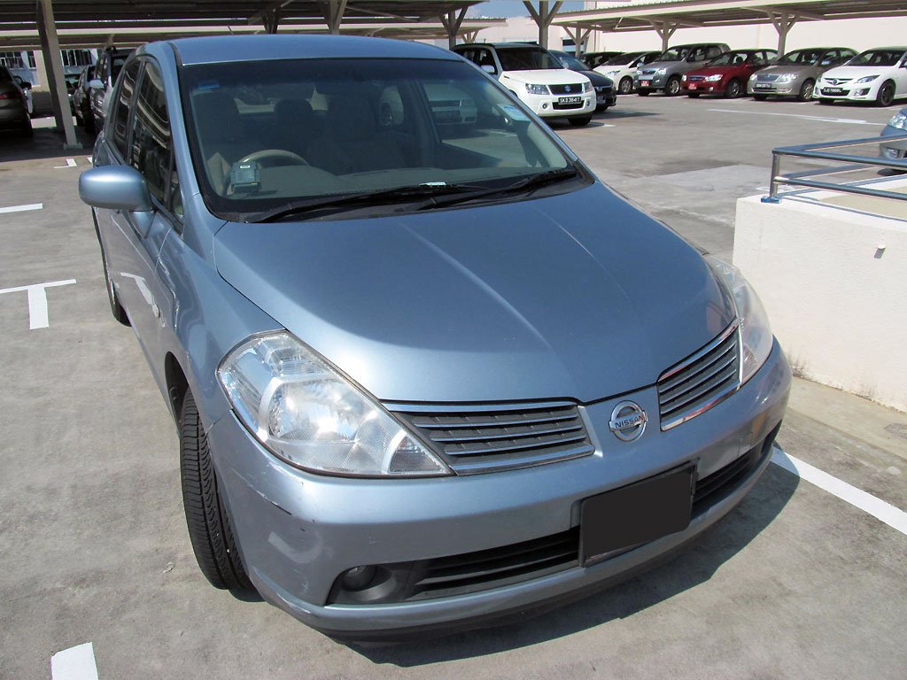 Nissan Latio 1.5A Premium