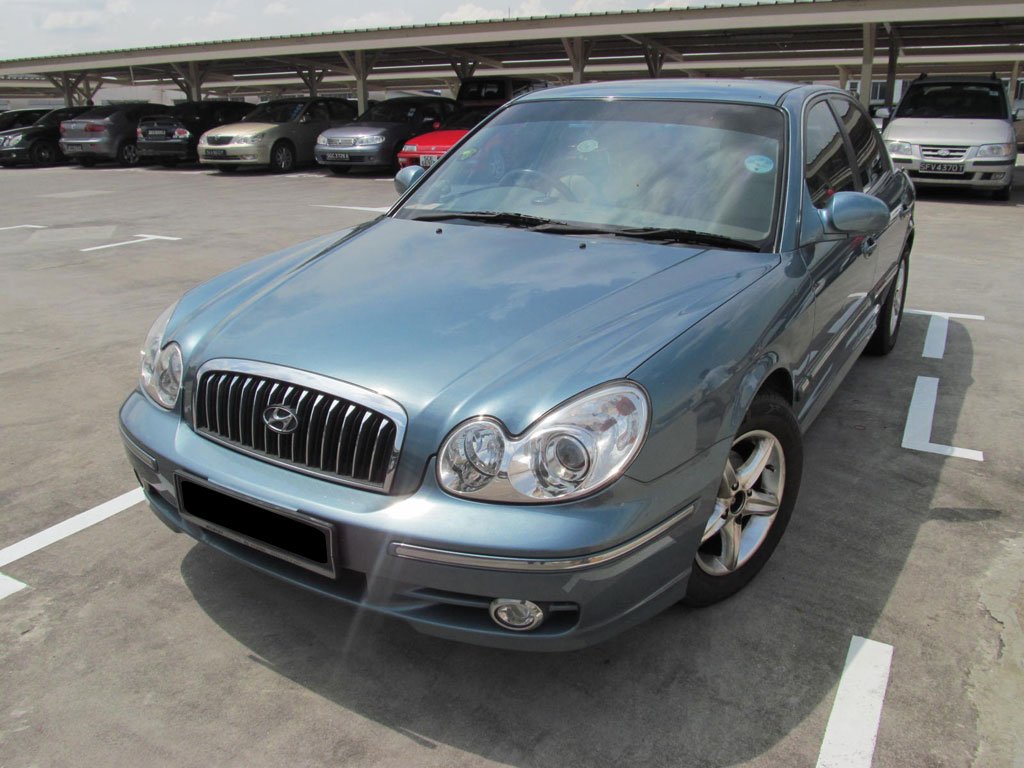 Hyundai Sonata EF 2.0A