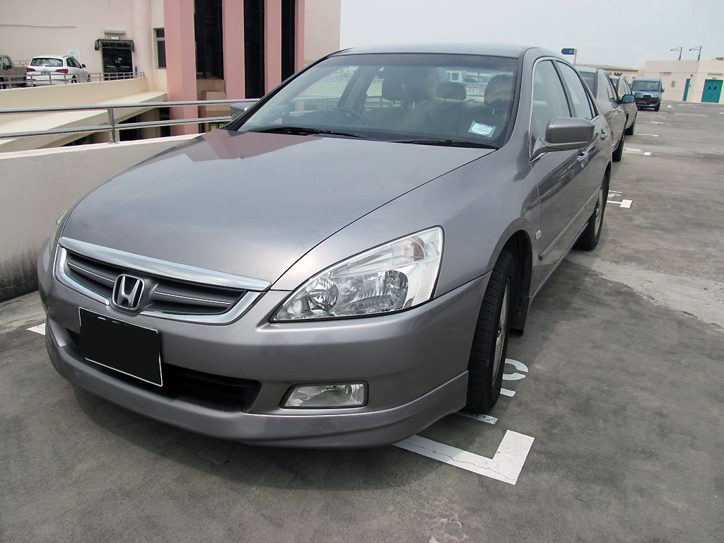 Honda Accord 2.0A