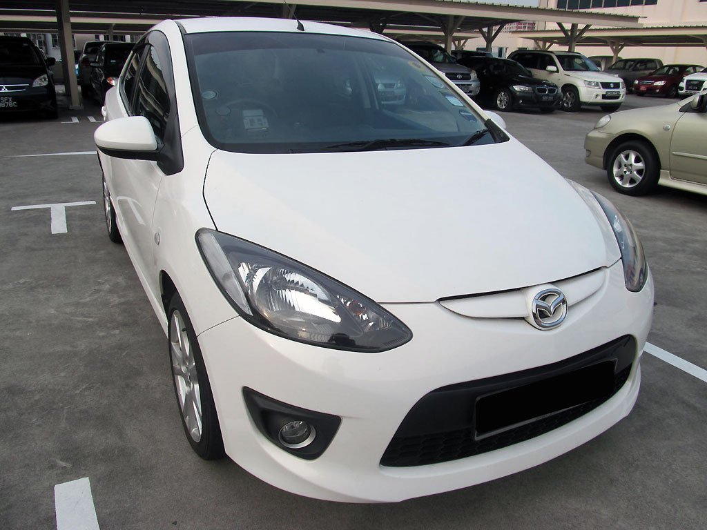 Mazda 2 1.5M R