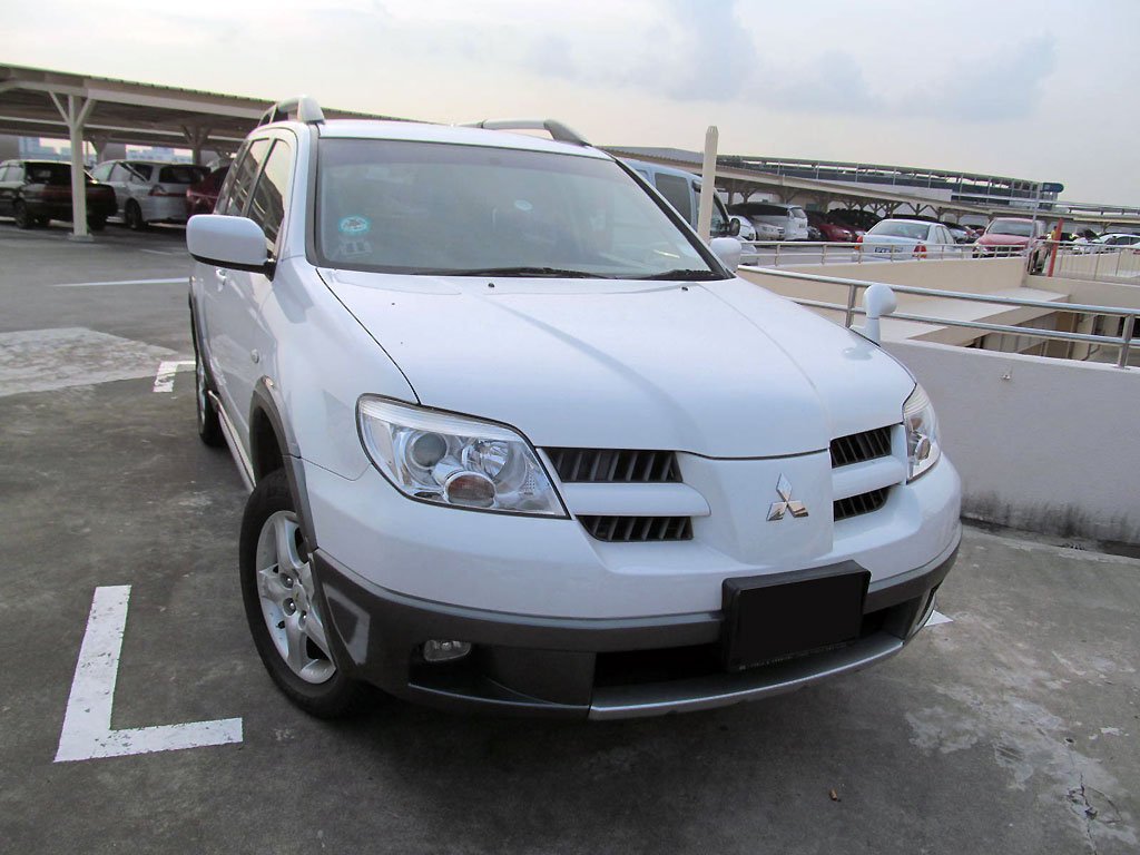 Mitsubishi Outlander 2.4A