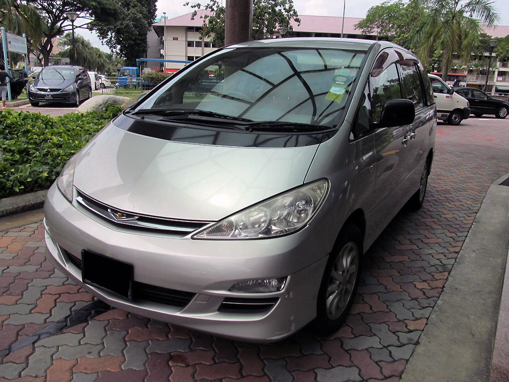 Toyota Estima 2.4A