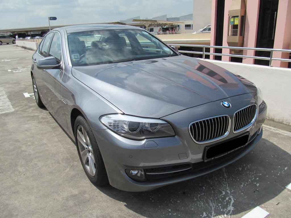 BMW 523I