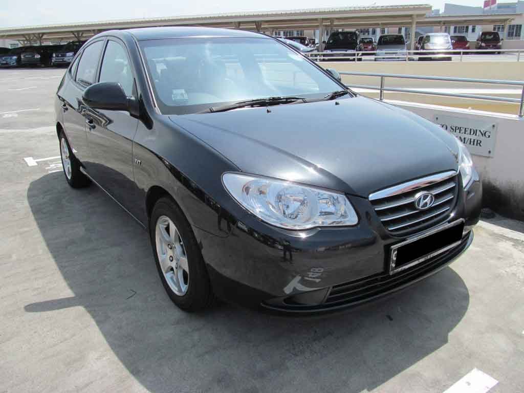 Hyundai Avante 1.6A Sunroof