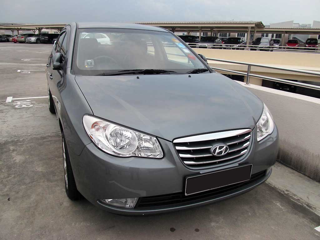 Hyundai Avante 1.6A S