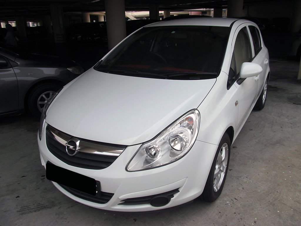 Opel Corsa-D 1.4A 5DR