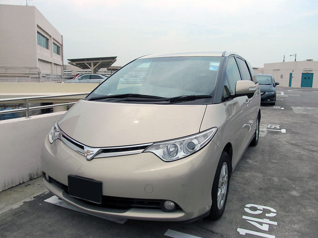 Toyota Estima 2.4A