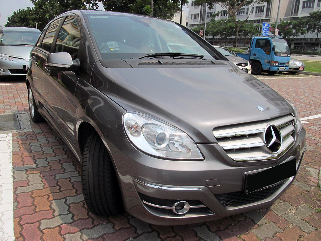 Mercedes Benz B170