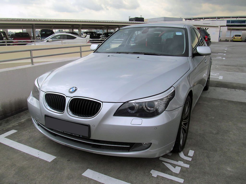 BMW 520I