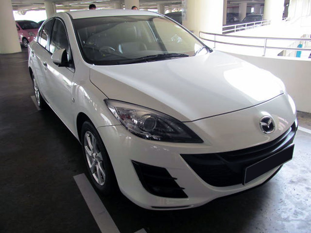 Mazda 3 1.6A Luxury