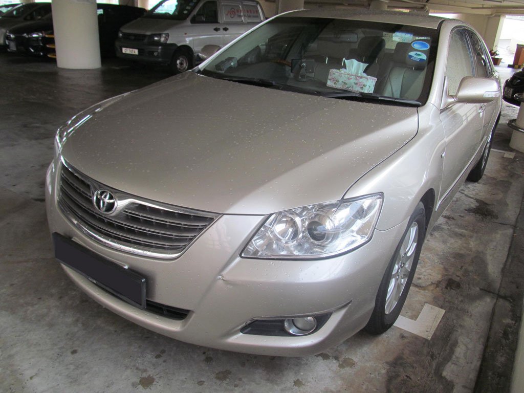 Toyota Camry 2.4A