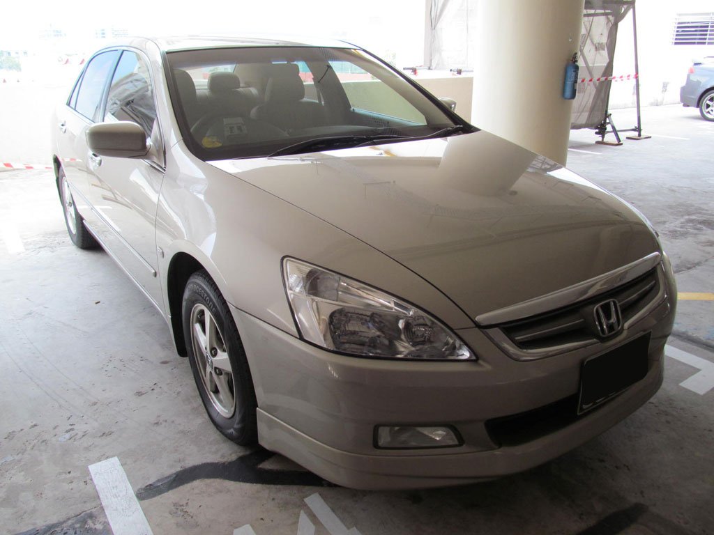 Honda Accord 2.0A