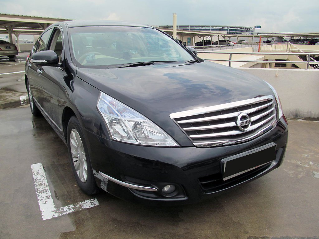 Nissan Teana 2.0A