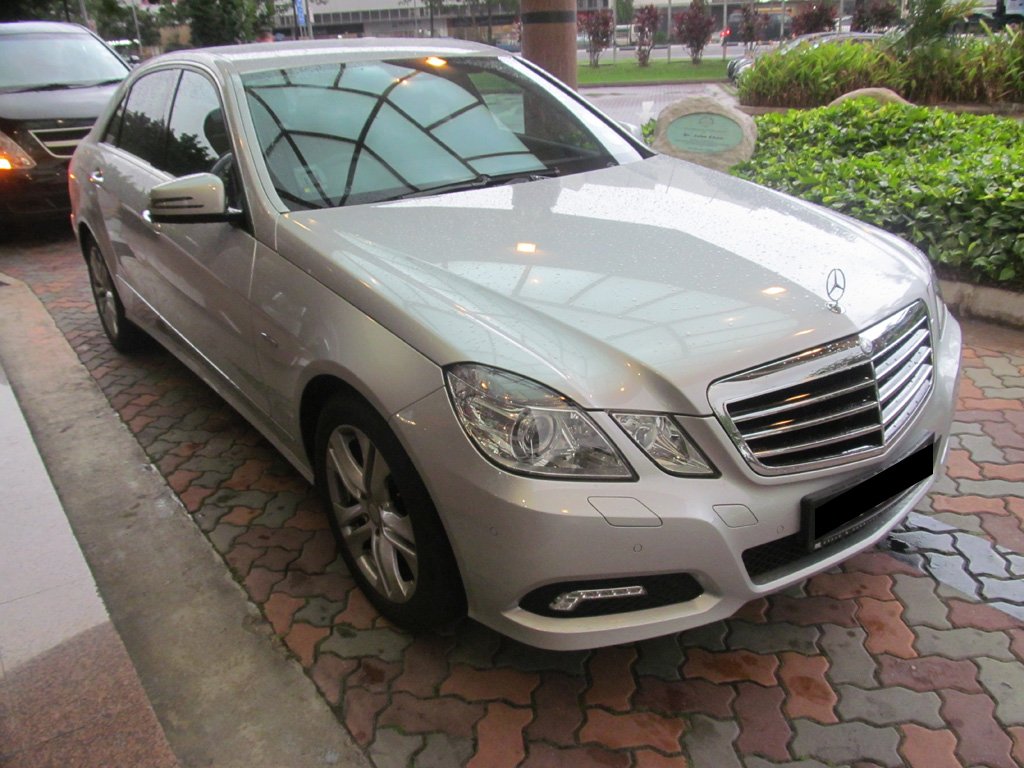 Mercedes Benz E250 CGI