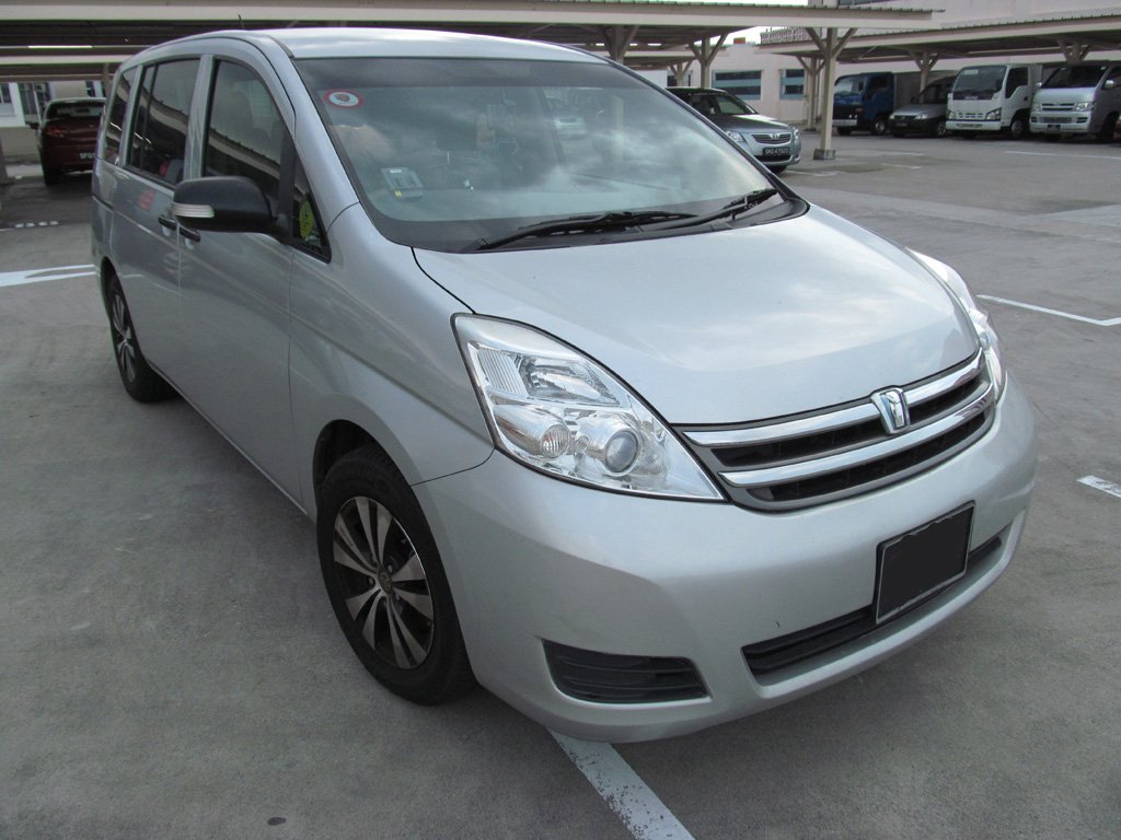 Toyota Isis 1.8A LX