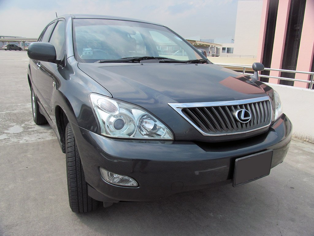 Toyota Harrier 2.4A