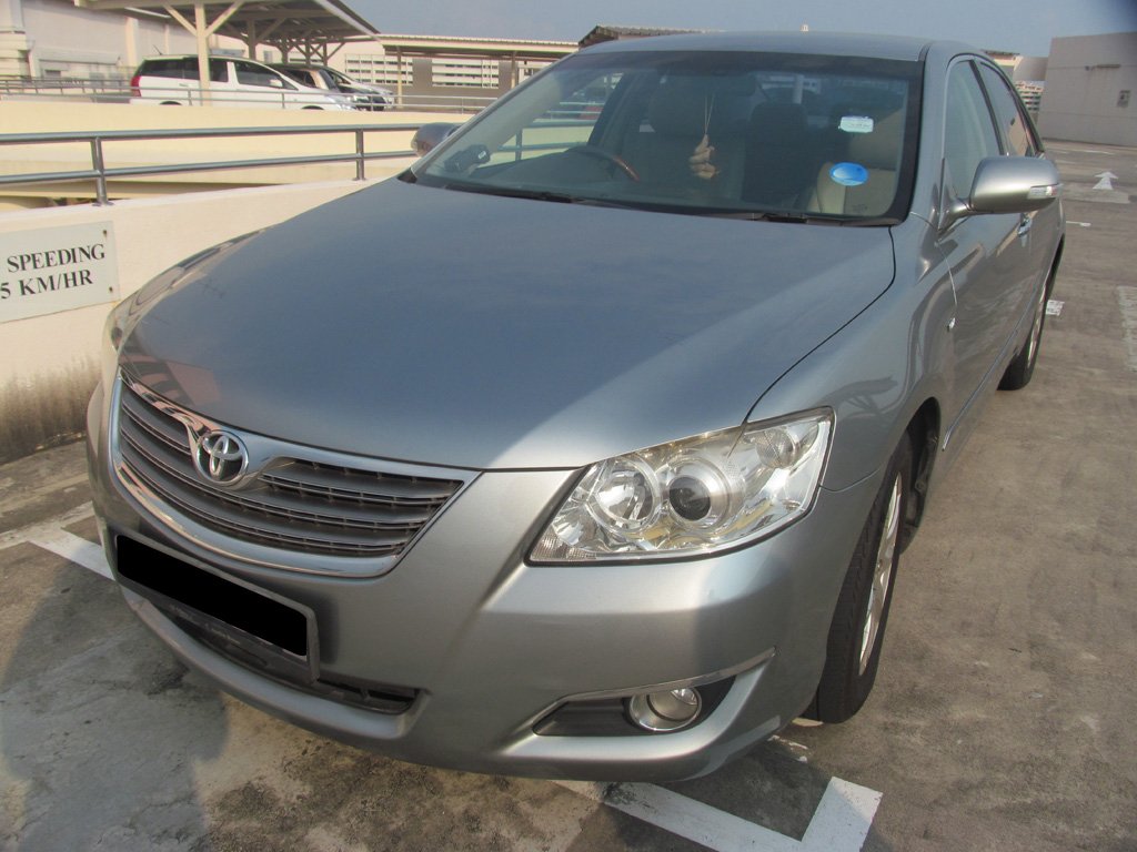 Toyota Camry 2.0A
