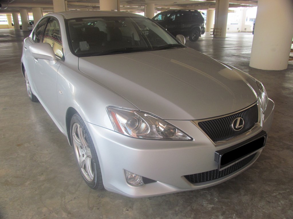 Lexus IS250