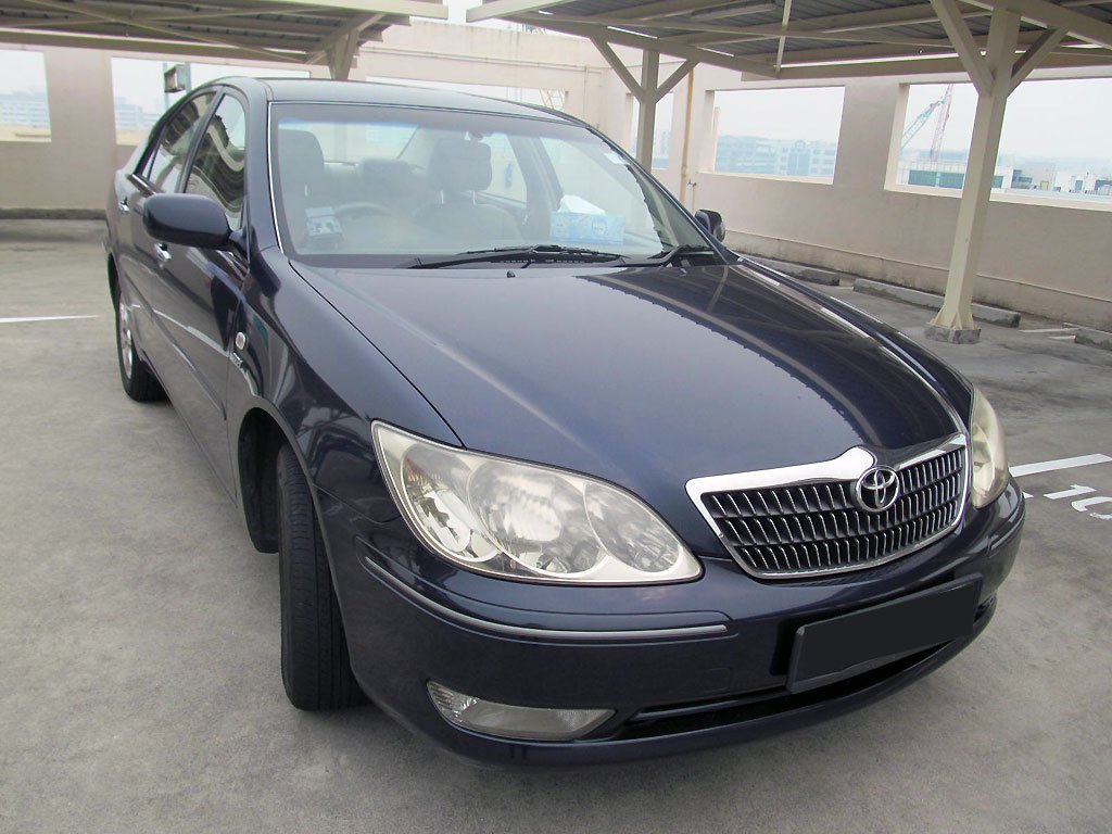 Toyota Camry 2.0A