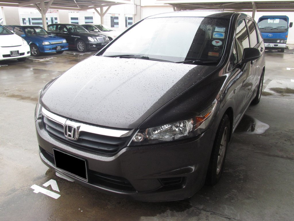 Honda Stream 1.8A