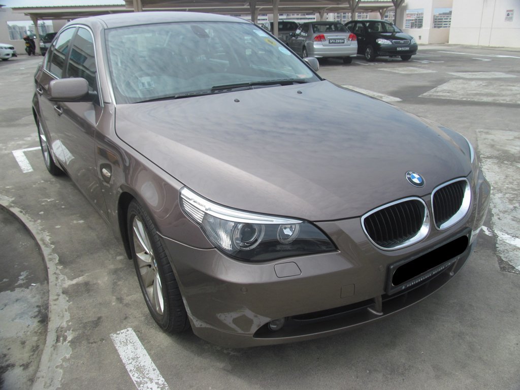 BMW 523I