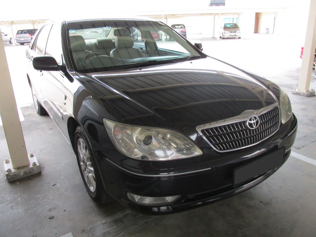 Toyota Camry 2.4A