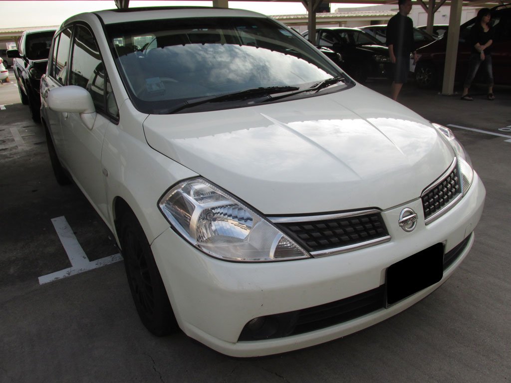 Nissan Latio 1.5A Sports Premium