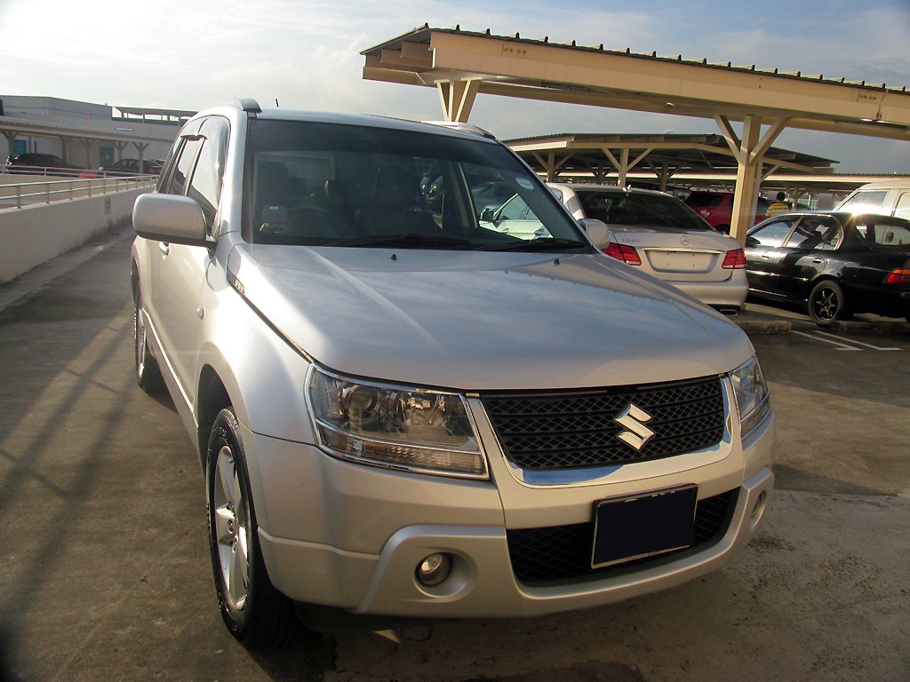 Suzuki Grand Vitara 2.0A 5DR