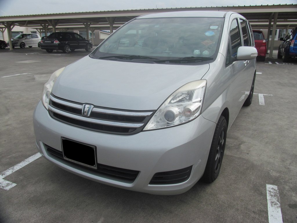 Toyota Isis 1.8A LX